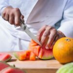 Huusk Japanese Folding Fruit Knife – Pocket Paring Knives with 440C Stainless Steel Ultra Sharp Blade, Portable Kitchen Knives, Gifts for Men